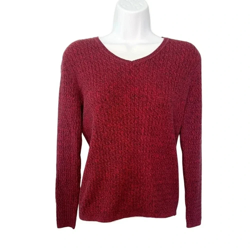 Karen Scott Maroon Knit V Neck Sweater - Size Small. 100% Cotton